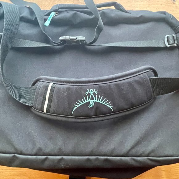 Osprey Flapjill messenger bag - Picture 5 of 13